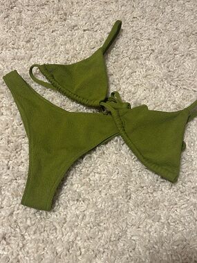 H&M Olive Green Textured Triangle Bikini Set